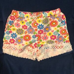 Flapdoodles girl shorts, elastic waist, front pockets, size 5